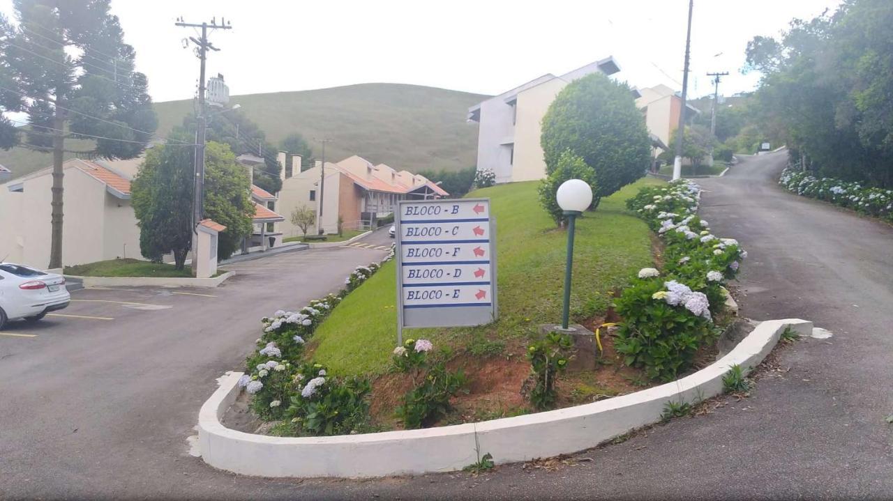 Plaza Inn Week Inn Campos do Jordão Exterior foto